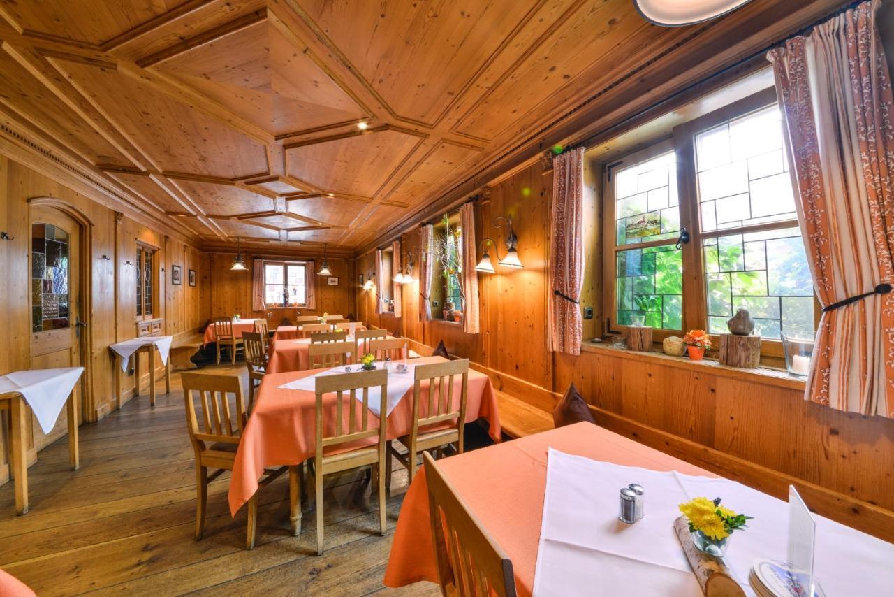 Metzgerei Gasthof Oberhauser - Hotel Zur Post Egling Exterior photo